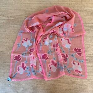WOMEN'S DESIGNER SCARF